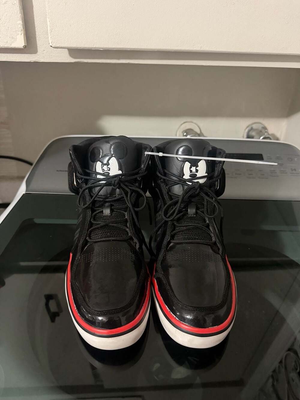 adidas - Picture 6 of 7